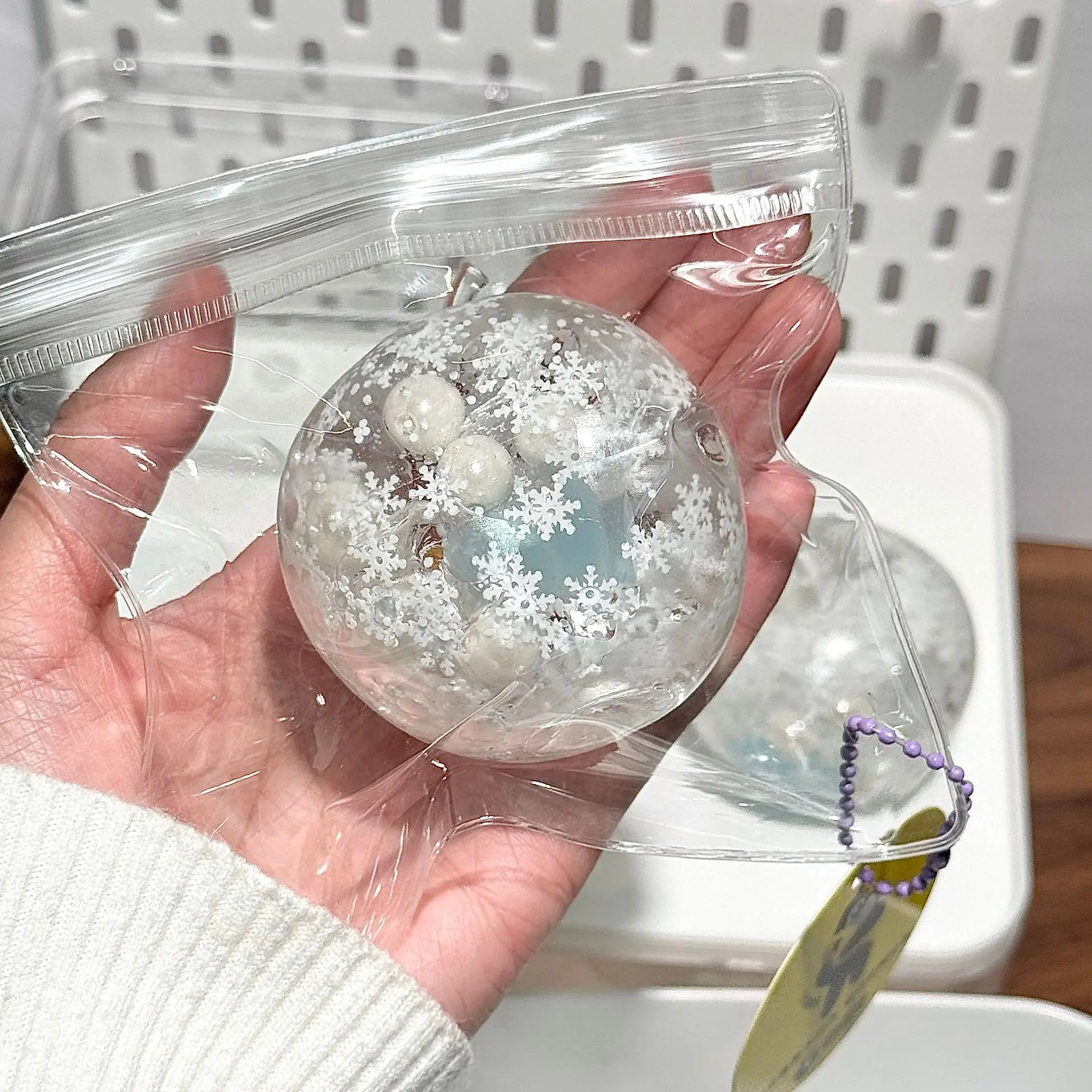 Squishy Winter Snow Maltose Ball Soft Fidget Sensory Toy for ADHD Autism Slow Rebound Squeeze Toy for Adults Christmas Gift