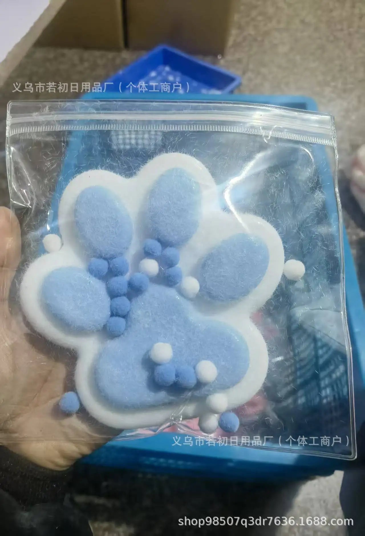 Large Silicone Cat Paw Squeeze Toy Stress Relief Decompression Funny High Appearance Mud Feeling Soft Bulk Wholesale
