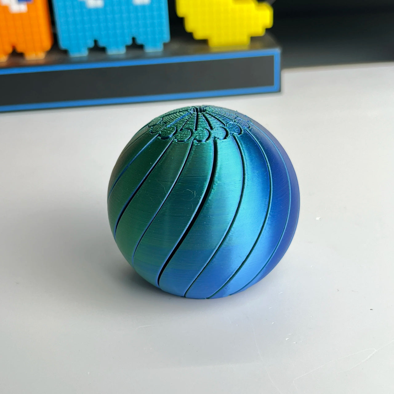 3D Printed Twist Fidget Ball, Stress Relief Handheld Toy - photo 5