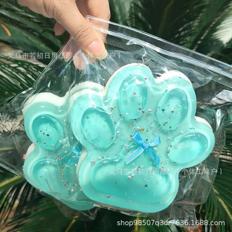 Large Silicone Cat Paw Squeeze Toy Stress Relief Decompression Funny High Appearance Mud Feeling Soft Bulk Wholesale